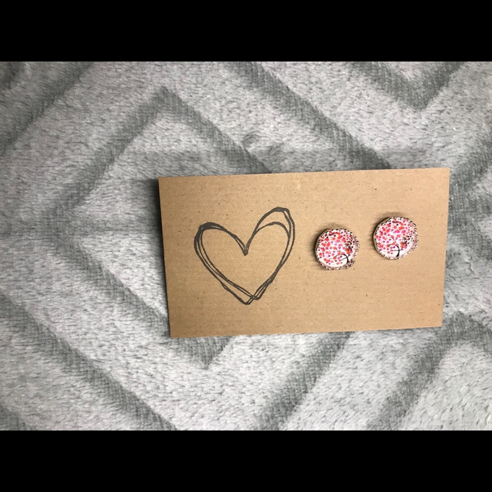 Colorful vintage style stud earrings